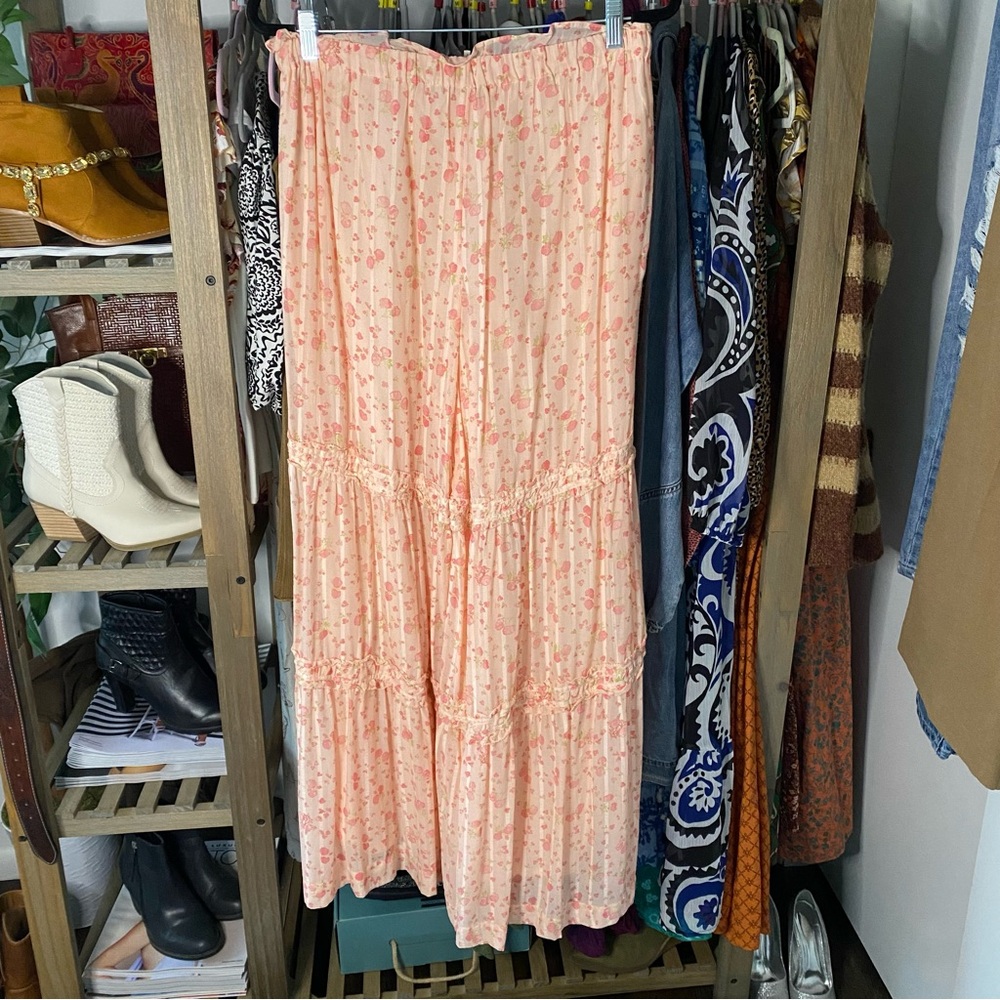 FREE PEOPLE Emmeline Tiered Pink Floral Wide Leg Pants in Peach Combo - Picture 9 of 16